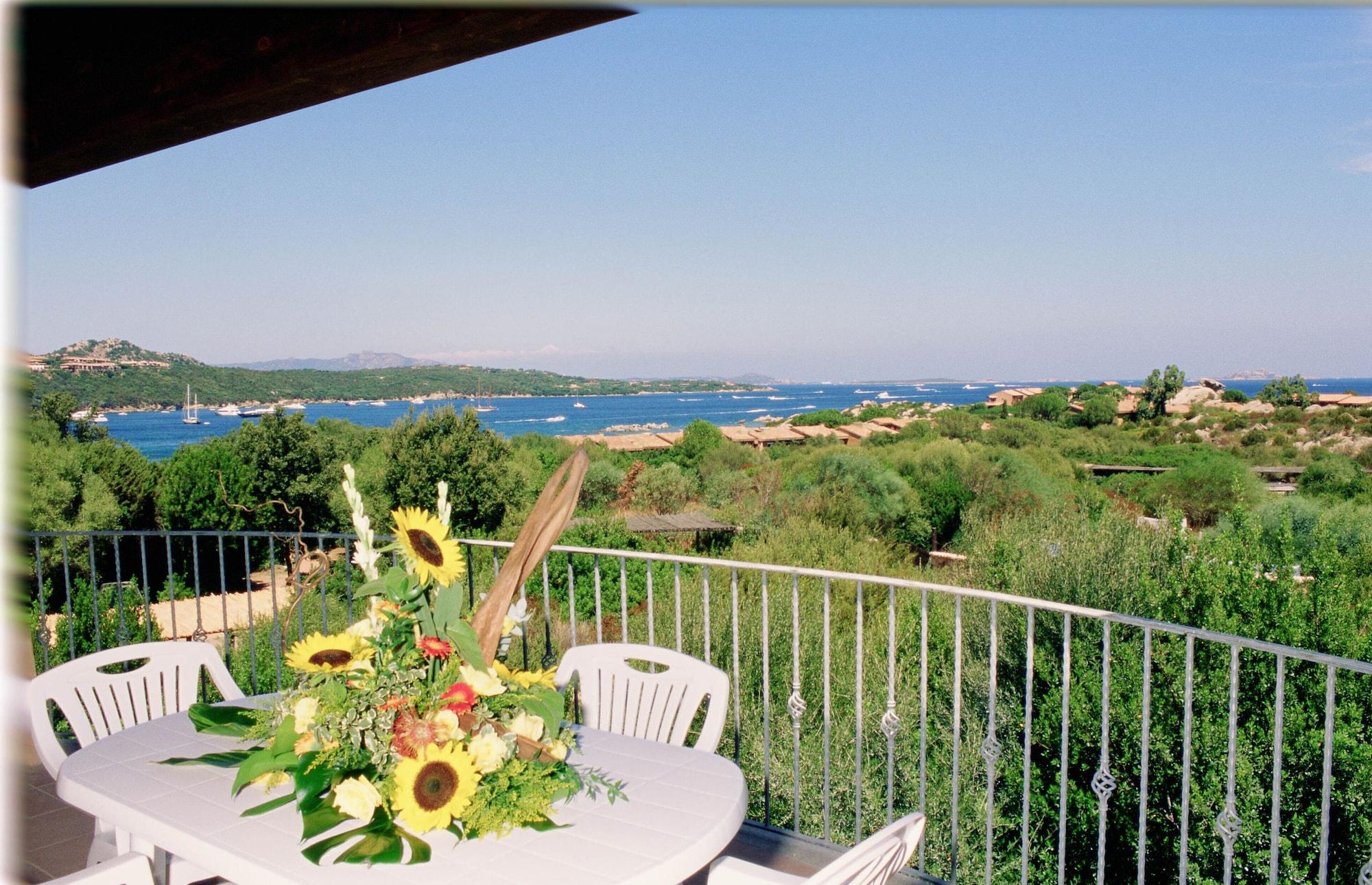 Le Corti Di Marinella Aparthotel มาริเนลลา ภายนอก รูปภาพ