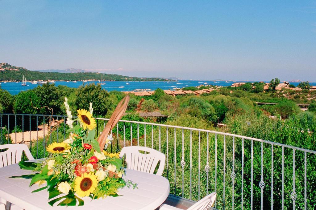 Le Corti Di Marinella Aparthotel มาริเนลลา ภายนอก รูปภาพ